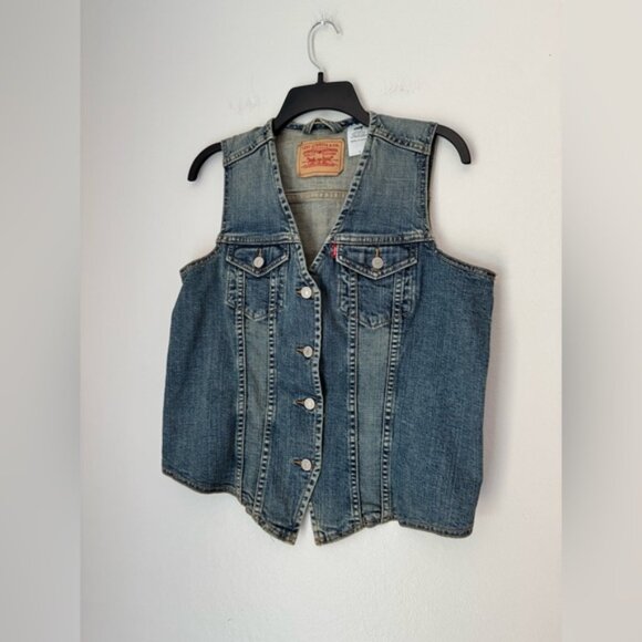 Levi’s Vintage Trucker Denim Vest - size Large - Picture 2 of 6